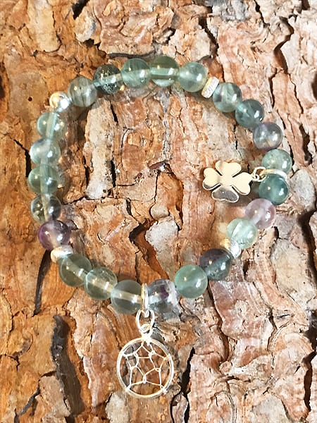 Bracciale in fluorite con acchiappasogni e distanziali in argento 925