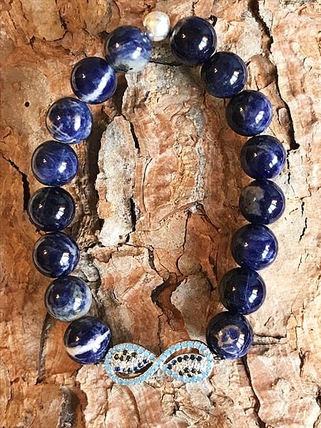 Bracciale in sodalite 2 con infinito in metallo rodiato